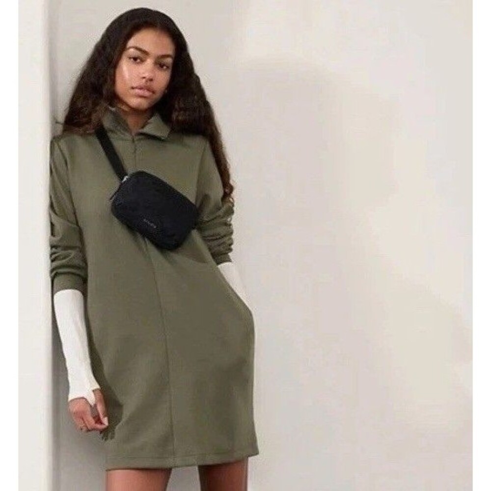 NWOT Athleta M Medium Allure Dress Moss Olive Green Athletic Dress  Medium